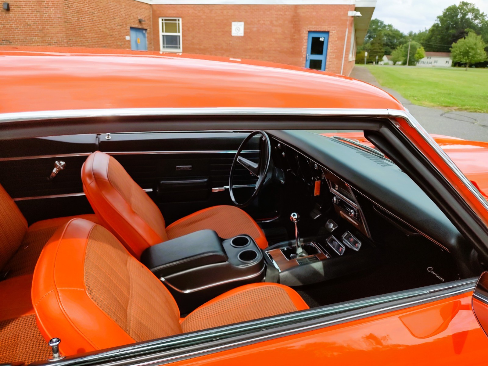 Chevrolet-Camaro-1968-Coupe-10