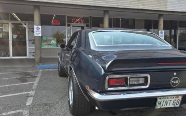 Chevrolet-Camaro-1968-Coupe-10