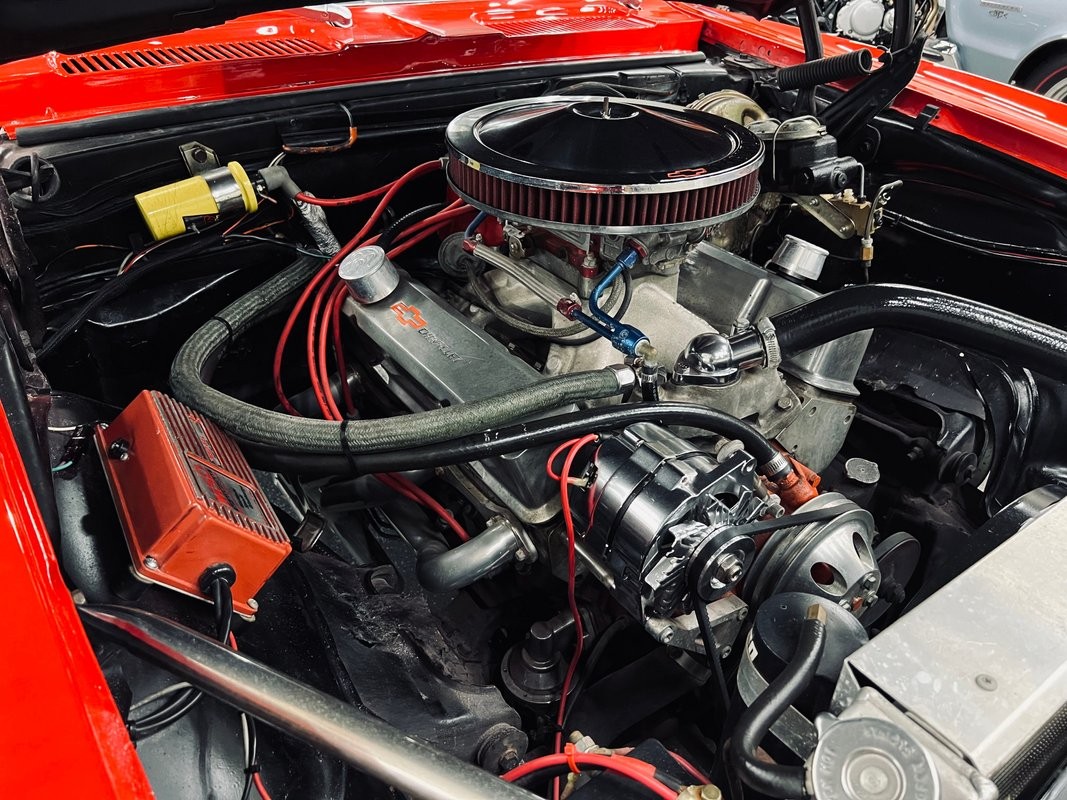 Chevrolet-Camaro-1968-Coupe-10