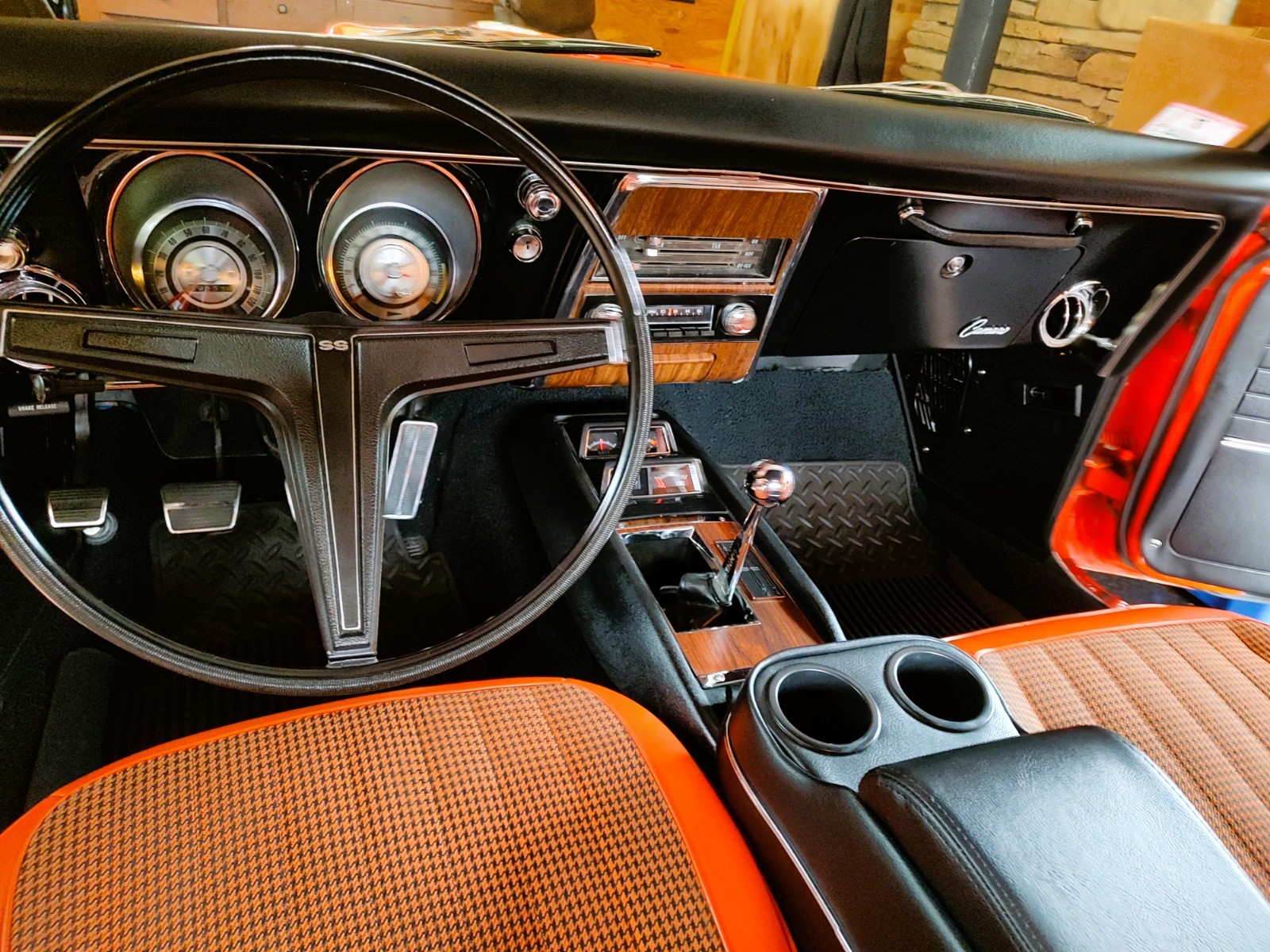 Chevrolet-Camaro-1968-Coupe-11