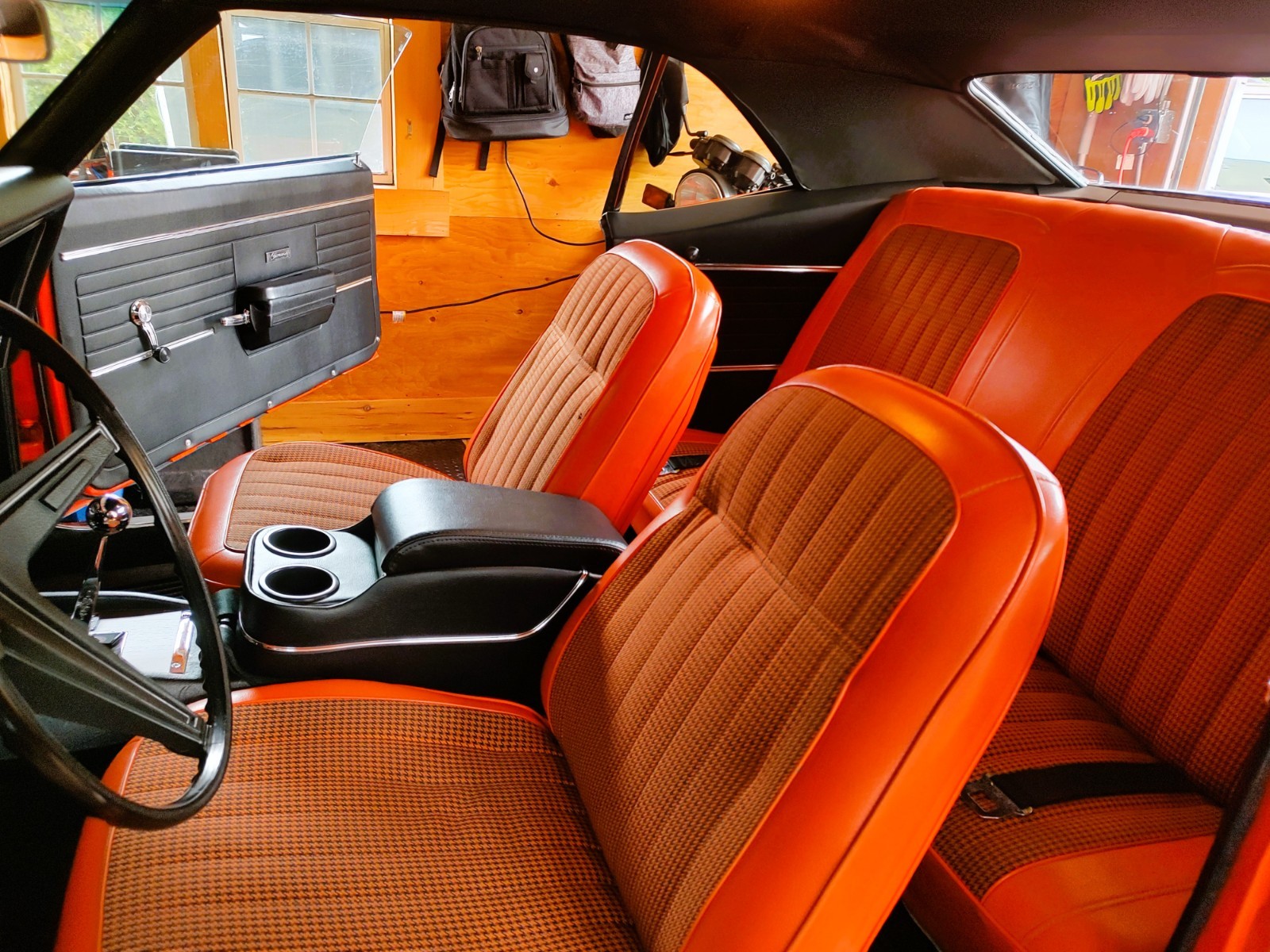 Chevrolet-Camaro-1968-Coupe-12