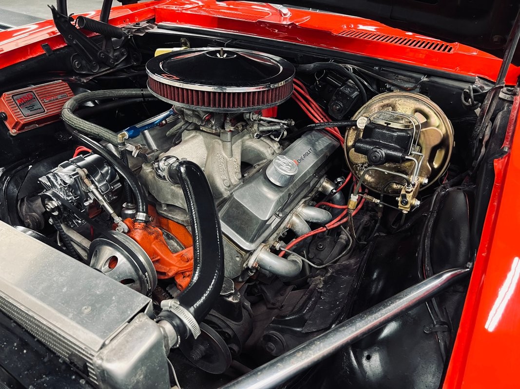 Chevrolet-Camaro-1968-Coupe-12
