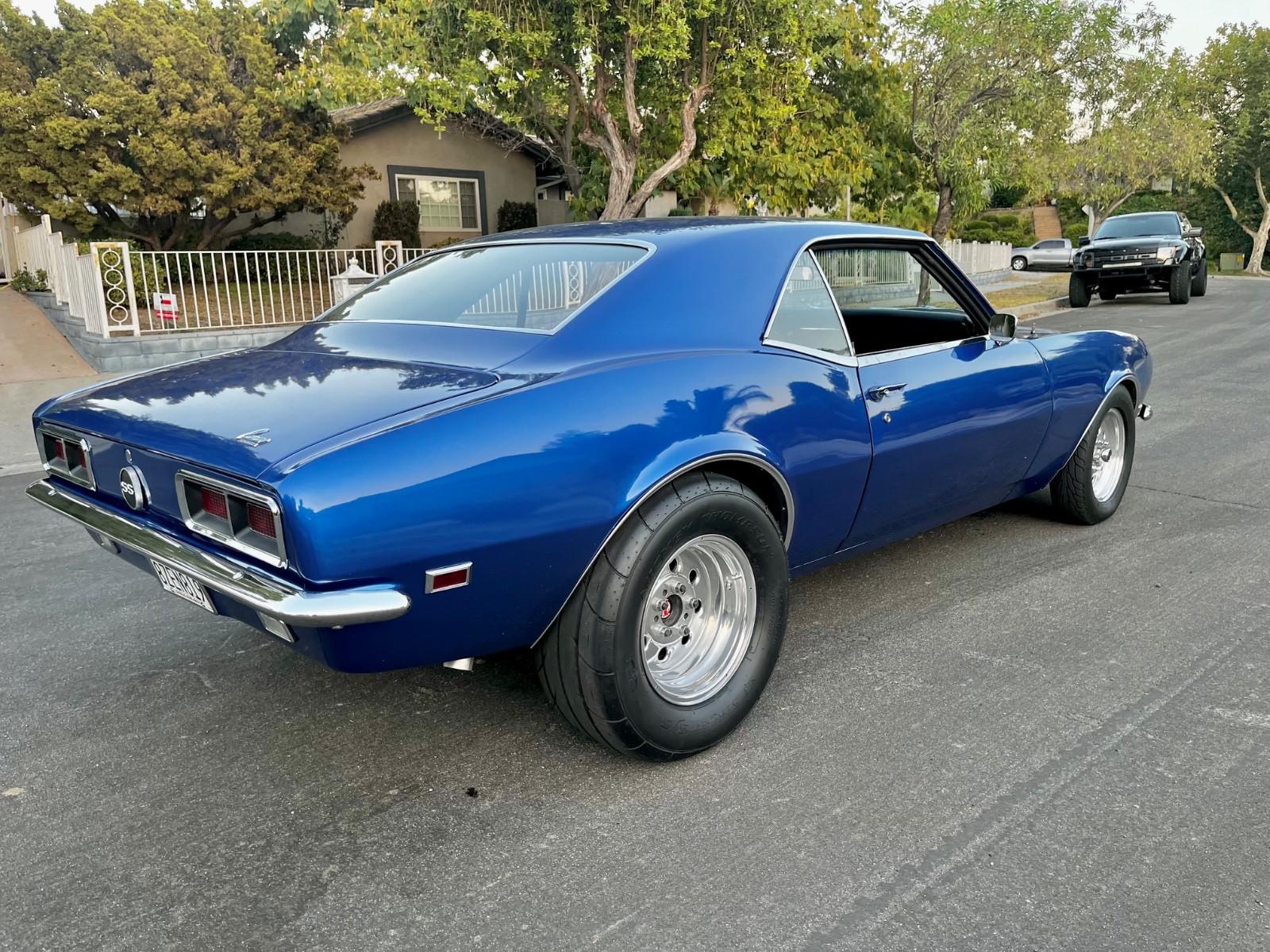 Chevrolet-Camaro-1968-Coupe-3