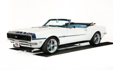 Chevrolet-Camaro-1968-Ermine-White-Blue-Deluxe-19
