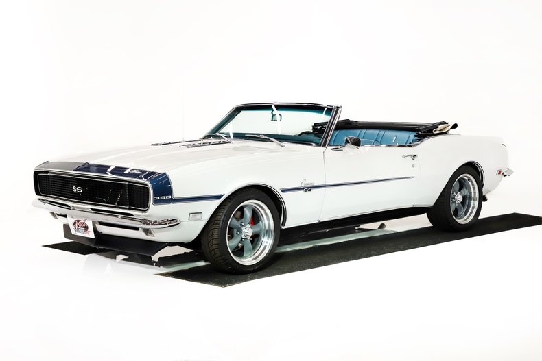 Chevrolet-Camaro-1968-Ermine-White-Blue-Deluxe-19