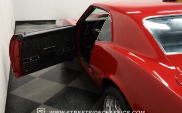 Chevrolet-Camaro-1968-Matador-Red-Black-30