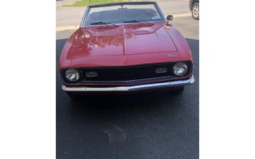 Chevrolet-Camaro-1968-Red-Black-2