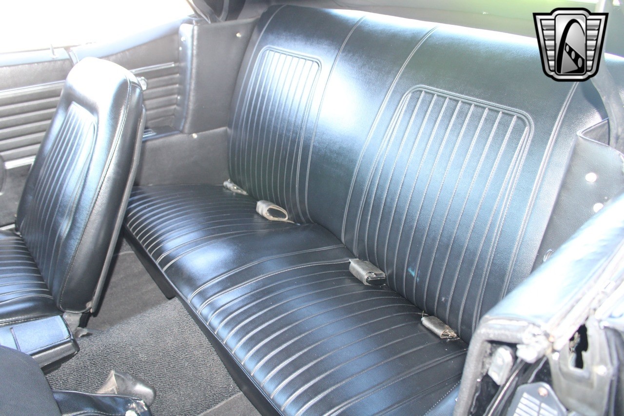 Chevrolet-Camaro-1968-convertible-19