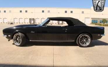 Chevrolet-Camaro-1968-convertible-3