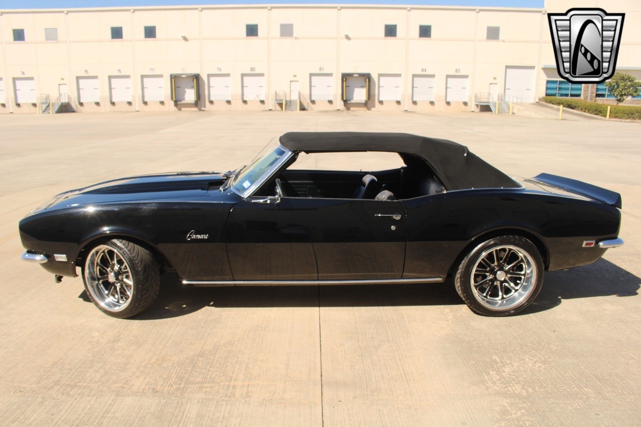 Chevrolet-Camaro-1968-convertible-35