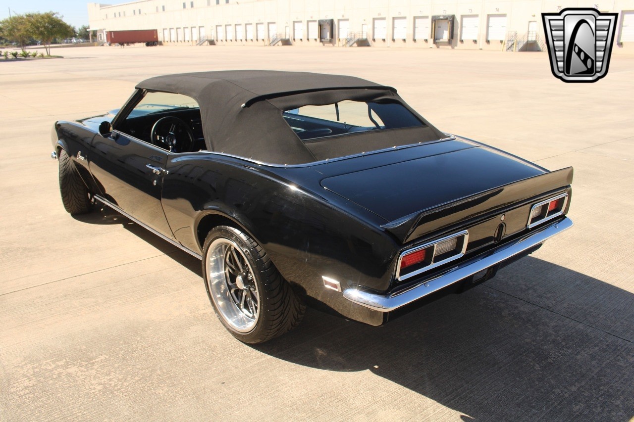 Chevrolet-Camaro-1968-convertible-37