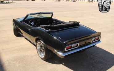 Chevrolet-Camaro-1968-convertible-8