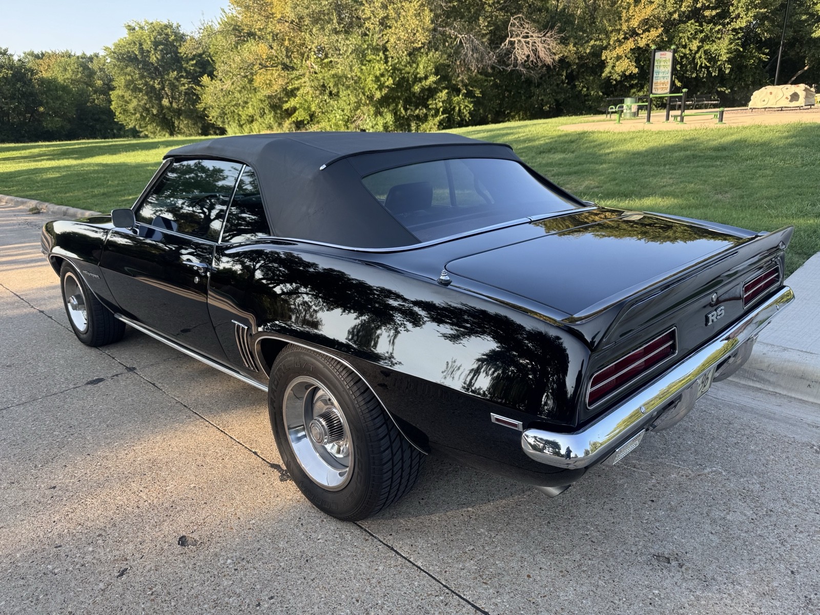 Chevrolet-Camaro-1969-1