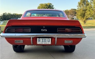 Chevrolet-Camaro-1969-2-Door-Coupe-12