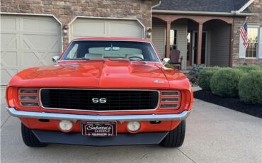 Chevrolet-Camaro-1969-2-Door-Coupe-32