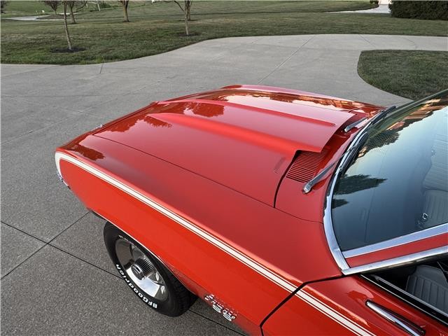 Chevrolet-Camaro-1969-2-Door-Coupe-33