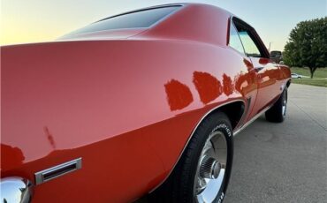 Chevrolet-Camaro-1969-2-Door-Coupe-4
