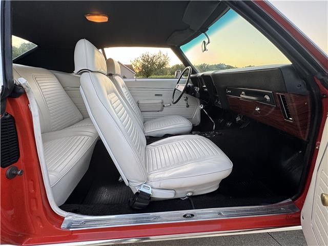 Chevrolet-Camaro-1969-2-Door-Coupe-5