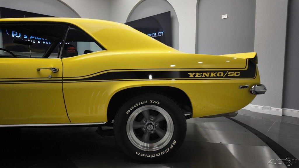 Chevrolet-Camaro-1969-21