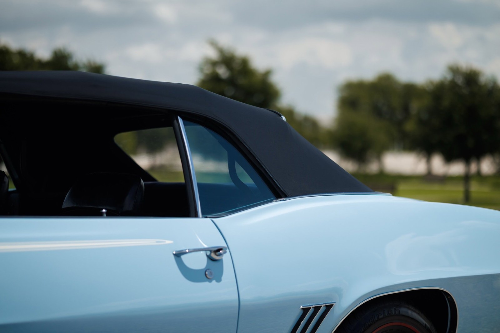Chevrolet-Camaro-1969-Convertible-22