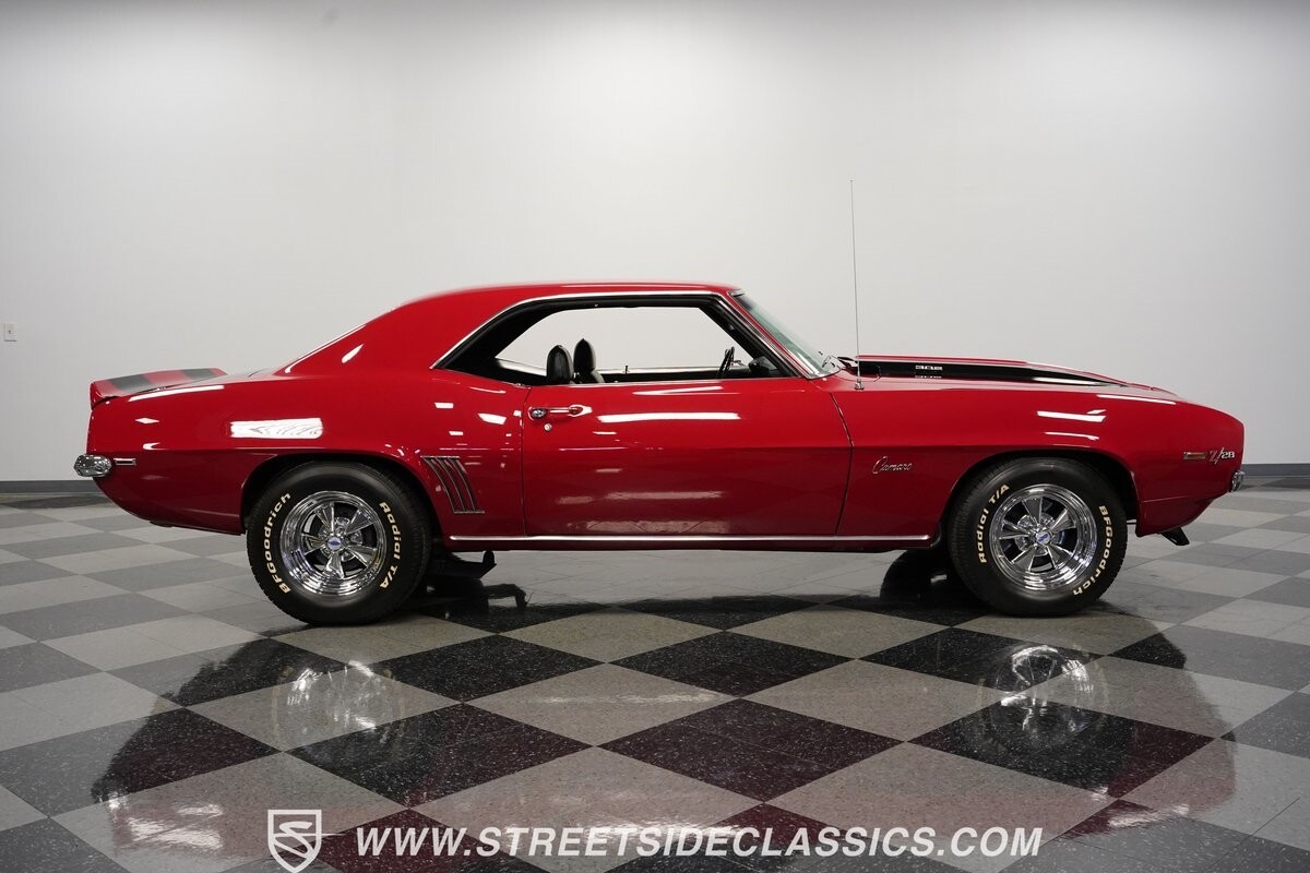 Chevrolet-Camaro-1969-Coupe-14