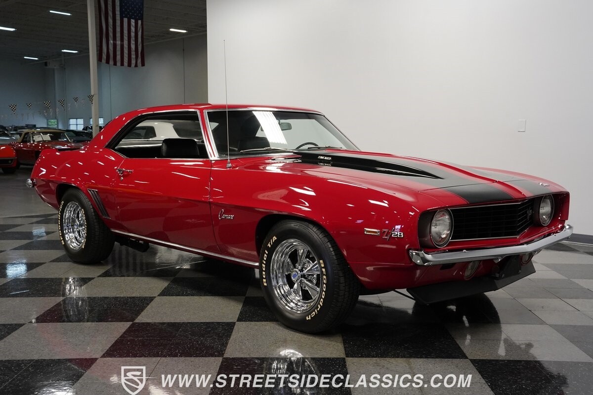 Chevrolet-Camaro-1969-Coupe-16