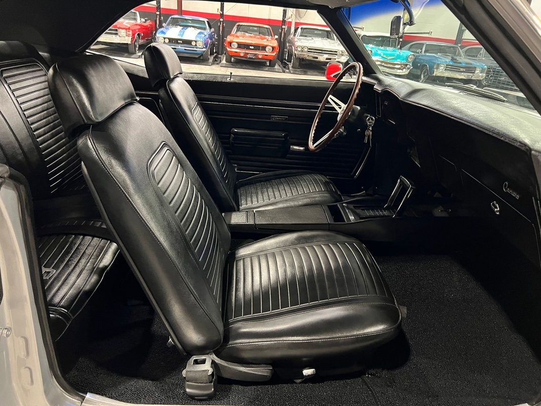 Chevrolet-Camaro-1969-Coupe-18