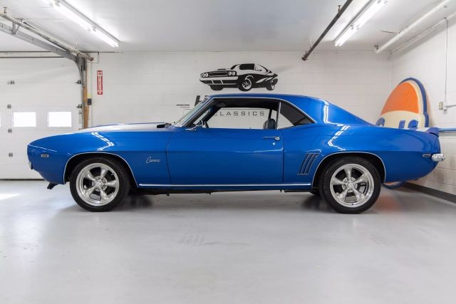 Chevrolet-Camaro-1969-Coupe-19