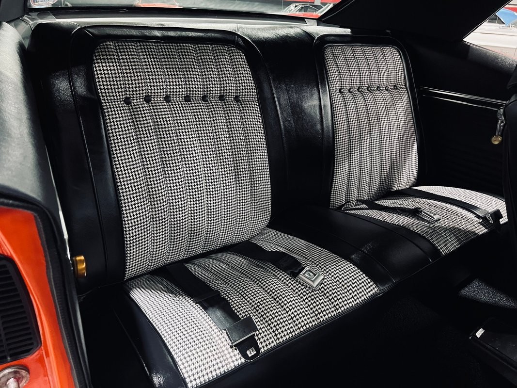 Chevrolet-Camaro-1969-Coupe-24