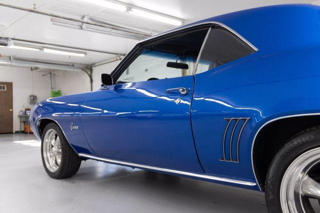 Chevrolet-Camaro-1969-Coupe-25