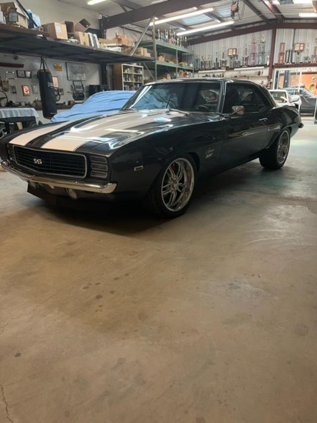 Chevrolet-Camaro-1969-Coupe-26