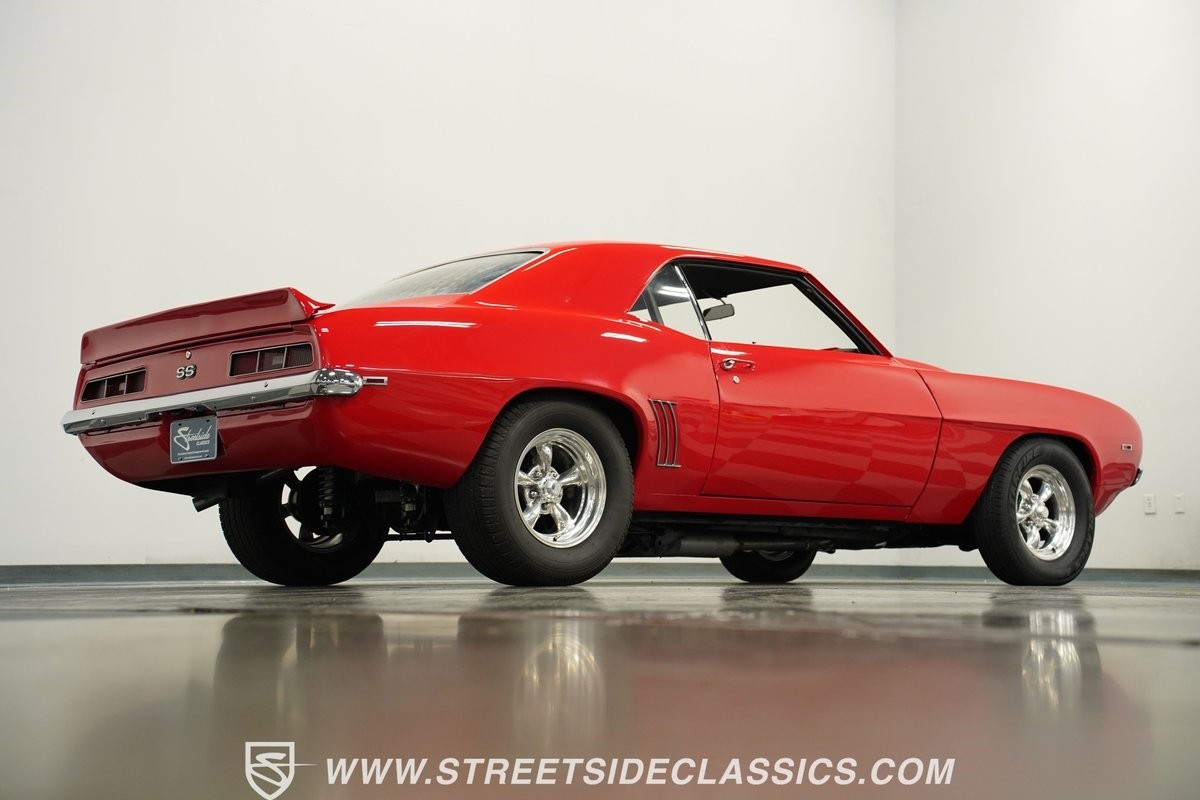 Chevrolet-Camaro-1969-Coupe-26