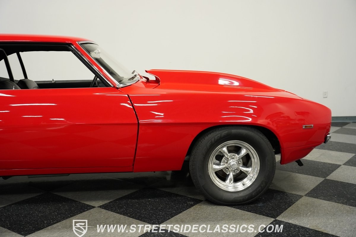 Chevrolet-Camaro-1969-Coupe-29