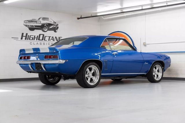 Chevrolet-Camaro-1969-Coupe-34