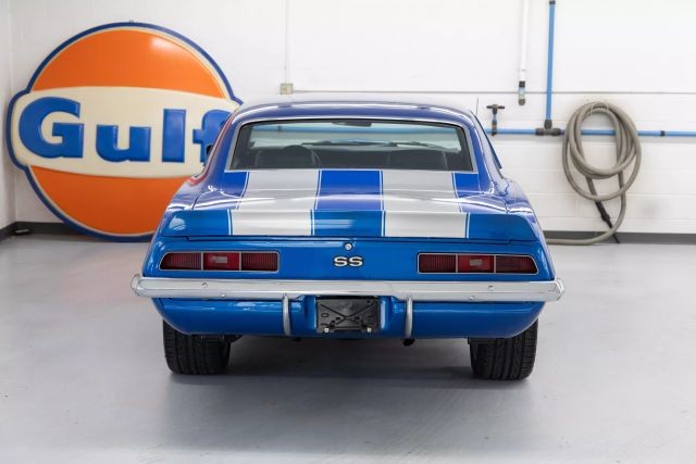 Chevrolet-Camaro-1969-Coupe-35