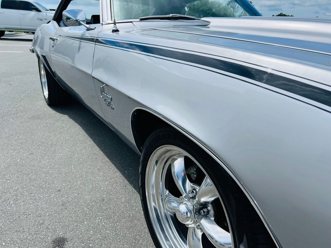 Chevrolet-Camaro-1969-Coupe-36