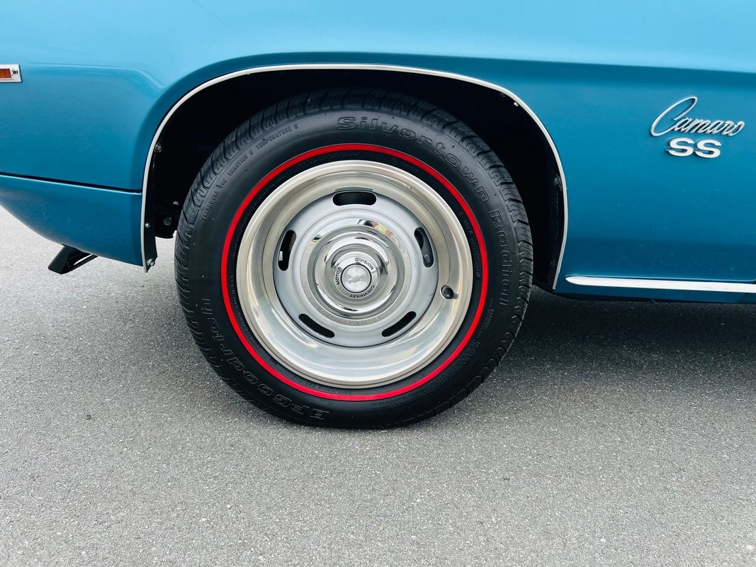 Chevrolet-Camaro-1969-Coupe-39
