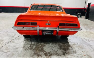 Chevrolet-Camaro-1969-Coupe-4
