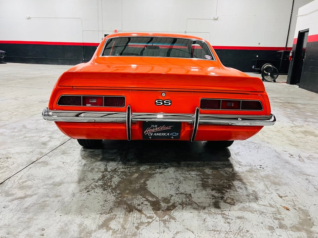 Chevrolet-Camaro-1969-Coupe-4