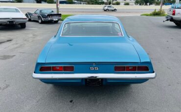 Chevrolet-Camaro-1969-Coupe-4