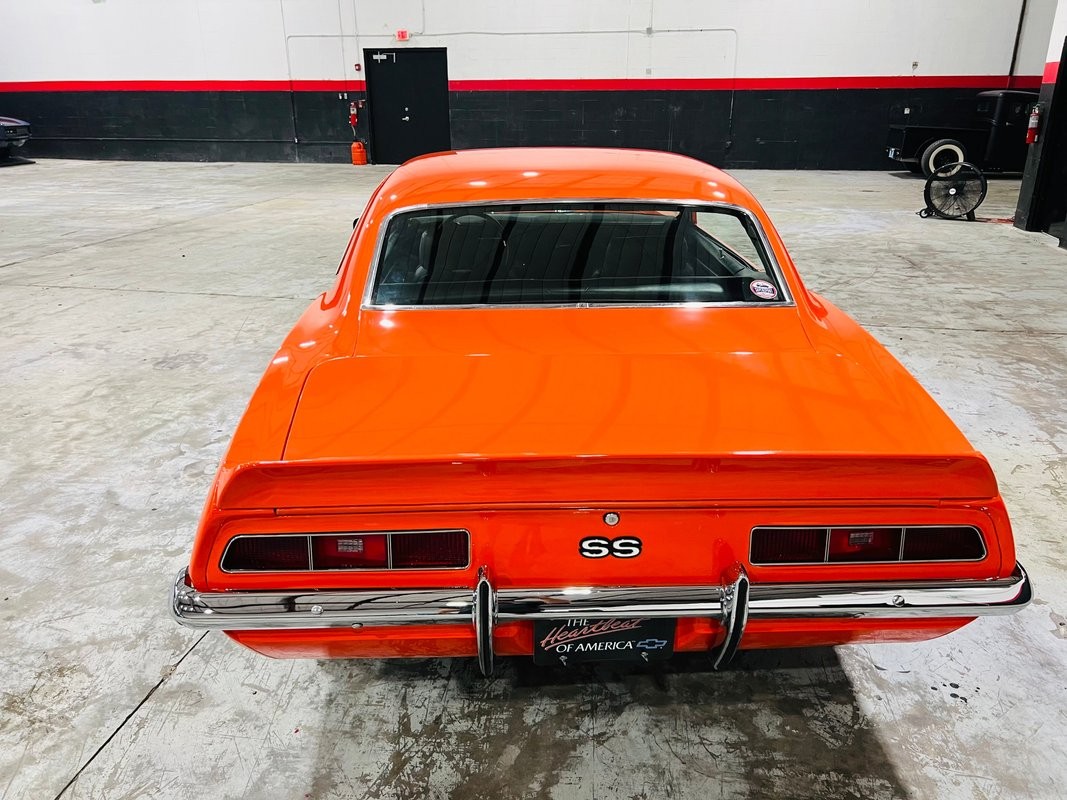 Chevrolet-Camaro-1969-Coupe-5
