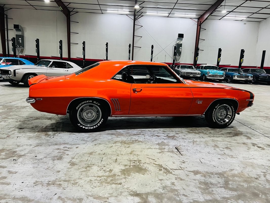 Chevrolet-Camaro-1969-Coupe-7