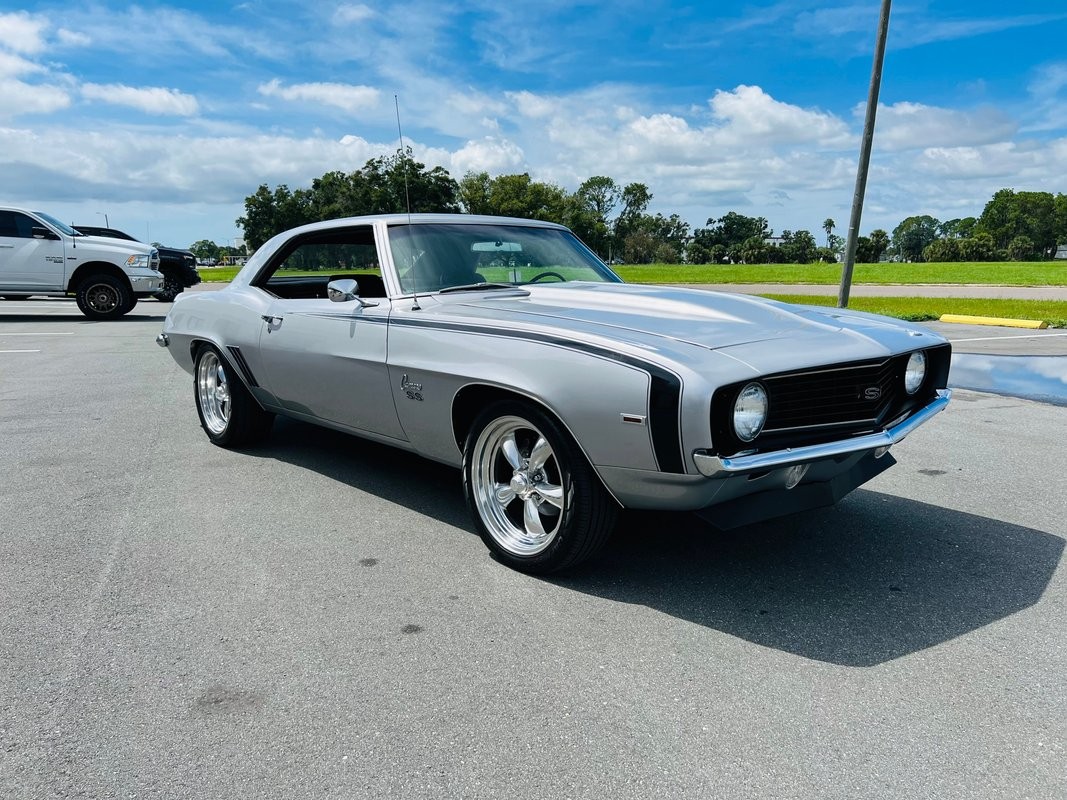 Chevrolet-Camaro-1969-Coupe-7