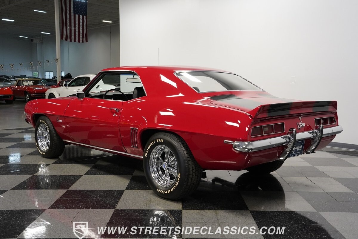 Chevrolet-Camaro-1969-Coupe-9