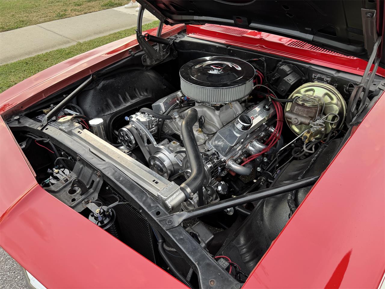 Chevrolet-Camaro-1969-Red-White-Houndstooth-10