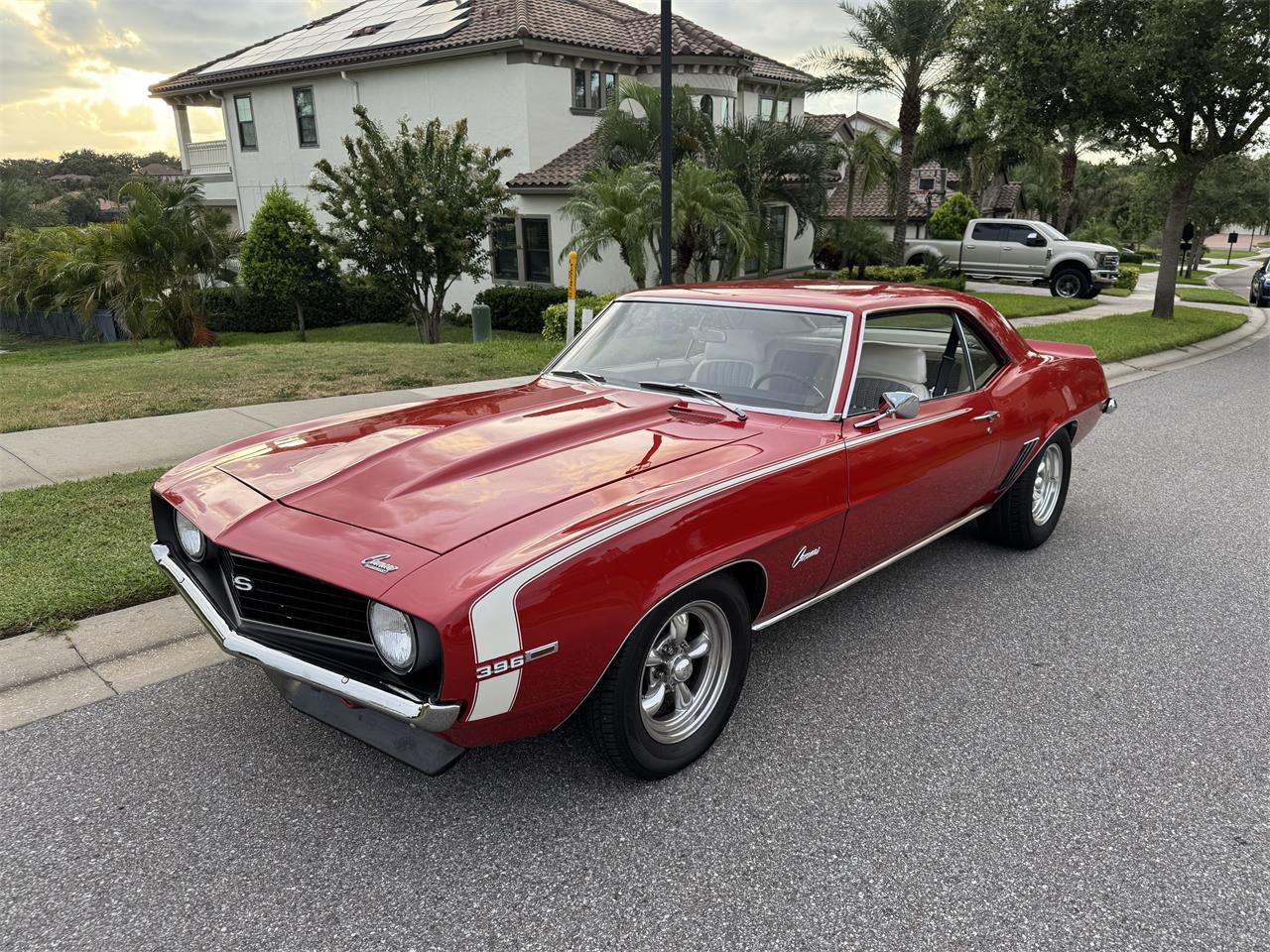 Chevrolet-Camaro-1969-Red-White-Houndstooth-13