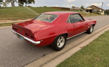 Chevrolet-Camaro-1969-Red-White-Houndstooth-2