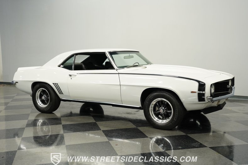 Chevrolet-Camaro-1969-White-Black-20