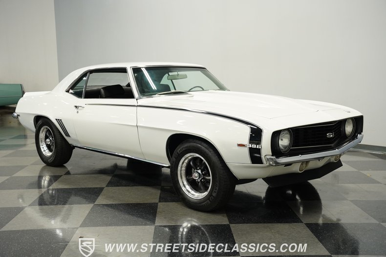 Chevrolet-Camaro-1969-White-Black-21