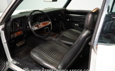 Chevrolet-Camaro-1969-White-Black-39